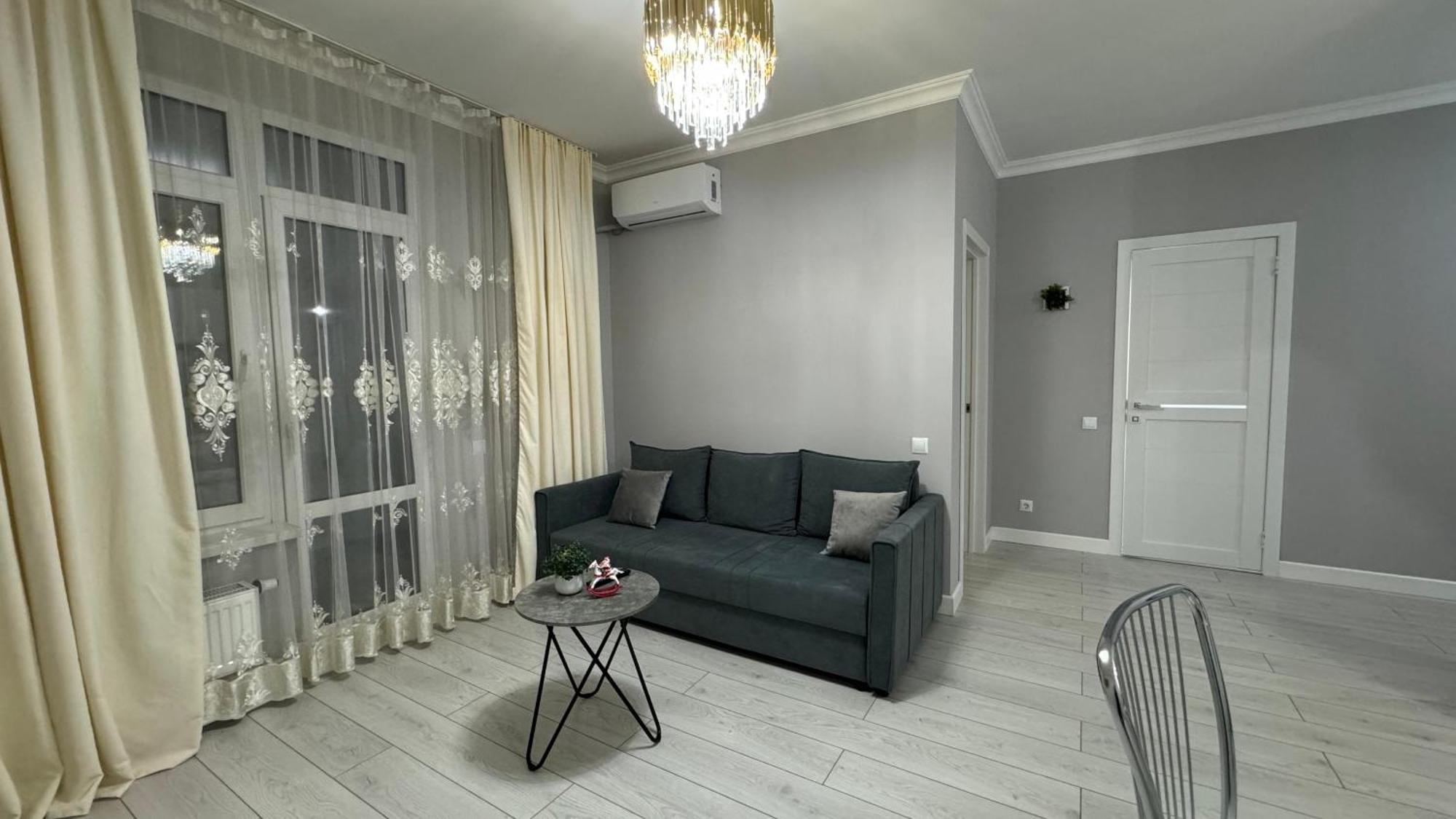 отличная напротив экспо Apartment